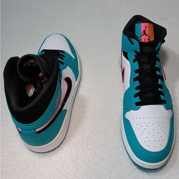 2018 Air Jordan 1 Mid SE' South Beach' - Picture 5 of 12